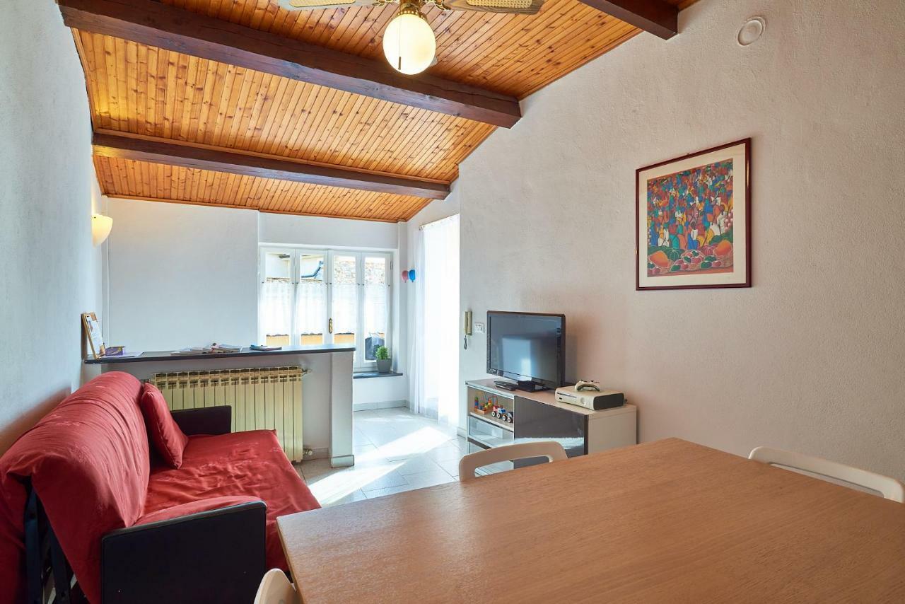 Acasadigiuly Villa Ceriale Exterior foto